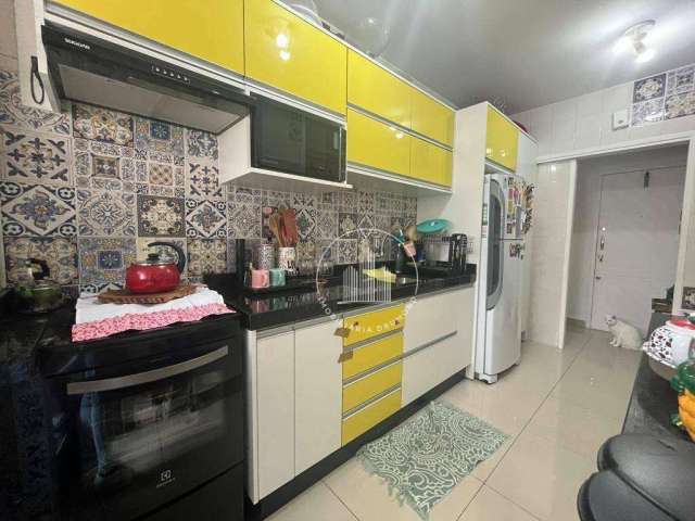 Apartamento com 2 dormitórios à venda, 80 m² por R$ 520.000,00 - Centro - Florianópolis/SC