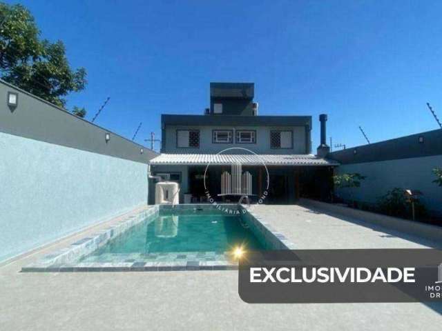 Casa com 4 dormitórios à venda, 210 m² por R$ 2.620.000,00 - Balneário - Florianópolis/SC