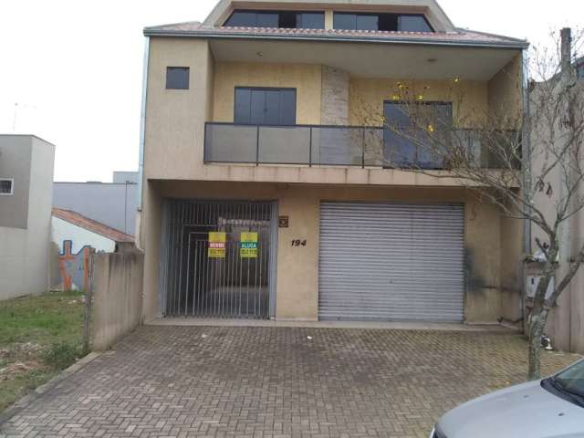 Casa com 3 quartos à venda na Rua Mercedes Irene Bonato Scrocaro, 194, Umbará, Curitiba, 220 m2 por R$ 400.000