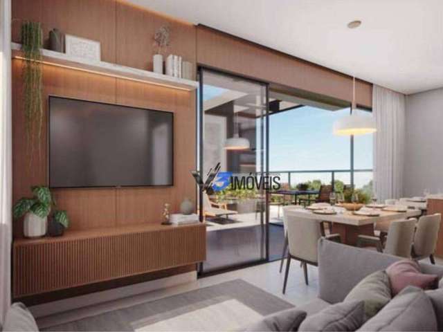 Cobertura duplex em Caiobá com 195m²