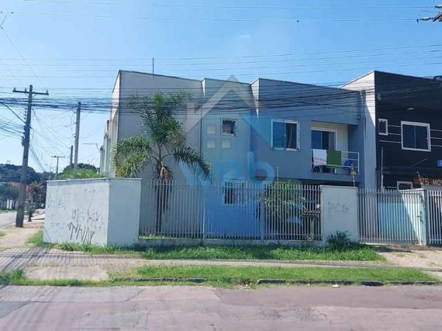 Sobrado de esquina, três quartos, sala, cozinha, espaço lateral...