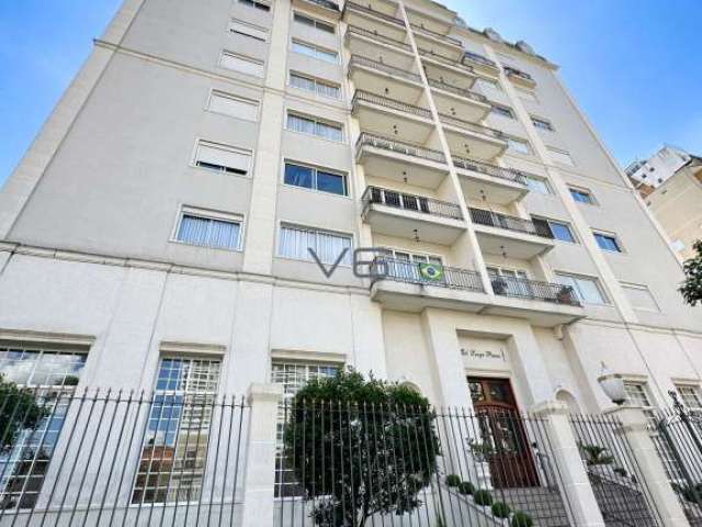 Apartamento alto padrão com 4 suítes, 227m² privativos, 2 vagas de garagem, no Batel, Curitiba - PR.