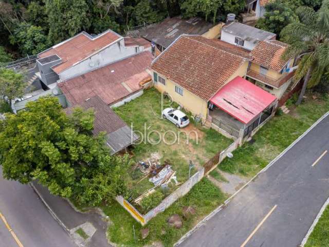 Terreno à venda na Rua Adaguimar de Pinho Klat, 05, São Braz, Curitiba por R$ 680.000