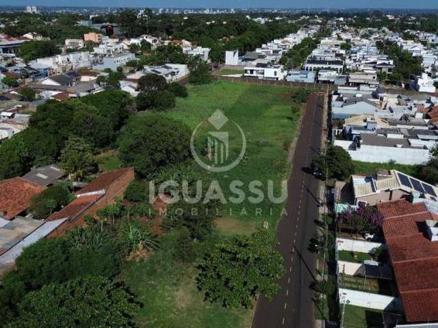 Terreno de 301,50m  no Jardim Lancaster próximo Super Muffato Vila A