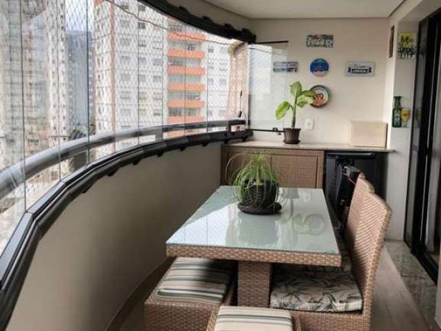 Apartamento com 3 suítes, 142 m² de área útil , 4 vagas de garagem em condomínio clube