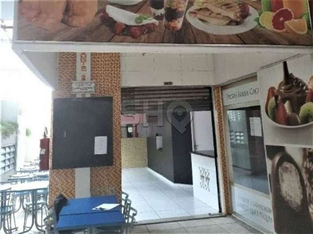 Ponto comercial com 2 salas à venda na Rua do Bosque, 1589, Barra Funda, São Paulo por R$ 650.000