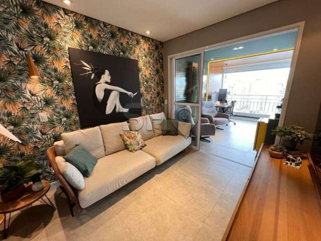 Apartamento com 2 quartos à venda na Rua Barão de Jaguara, 970, Cambuci, São Paulo por R$ 740.000