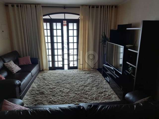 Casa com 3 quartos à venda na Rua Augusto Viana de Castelo, 110, Vila Basileia, São Paulo por R$ 699.000