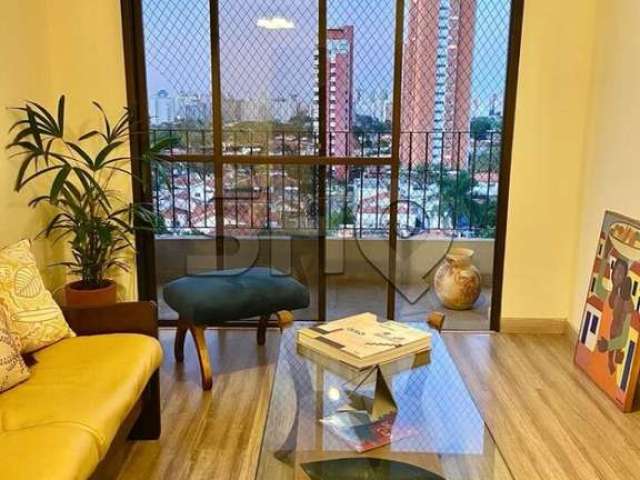 Apartamento com 3 quartos à venda na Rua Vieira de Morais, 987, Campo Belo, São Paulo por R$ 768.000