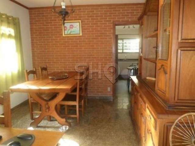 Casa com 3 quartos à venda na Rua Bergamota, 21, Alto da Lapa, São Paulo por R$ 1.900.000