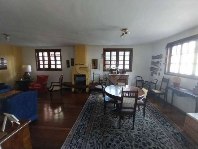 Casa com 3 quartos à venda na Rua Saramenha, 192, Sumaré, São Paulo por R$ 1.980.000