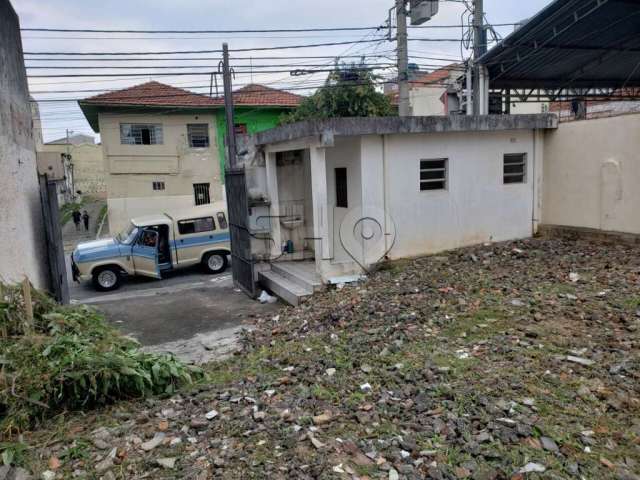 Terreno comercial para alugar na Rua Duarte de Azevedo, 809, Santana, São Paulo por R$ 7.000