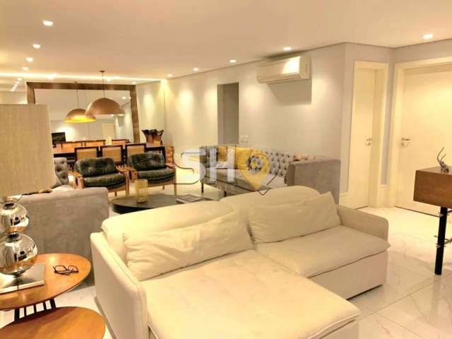 Apartamento com 4 quartos à venda na Rua Juquis, 204, Moema, São Paulo por R$ 5.300.000