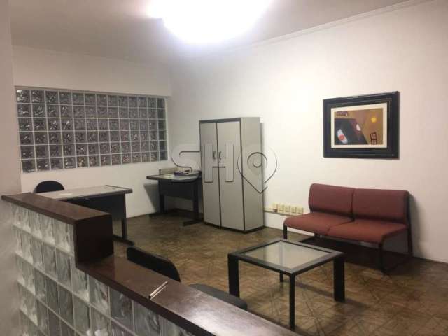 Sala comercial com 4 salas para alugar na Rua Aimberê, 1317, Perdizes, São Paulo por R$ 5.000