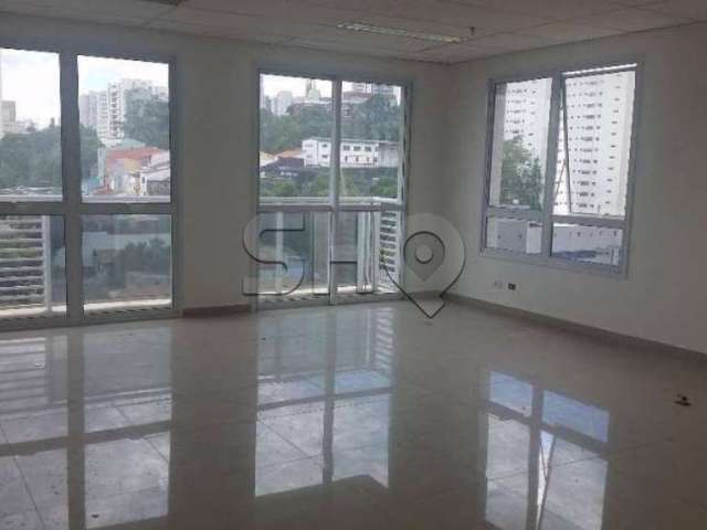 Sala comercial para alugar na Rua Cardeal Arcoverde, 745, Pinheiros, São Paulo por R$ 2.900