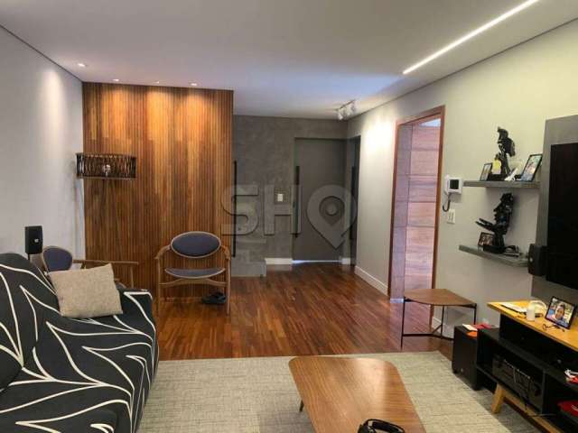 Casa com 3 quartos à venda na Sebastião Rodrigues, 163, Vila Madalena, São Paulo por R$ 2.115.000