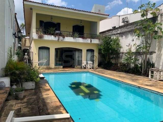 Casa com 4 quartos à venda na Cristóvão Pereira, 669, Brooklin Paulista, São Paulo por R$ 2.500.000