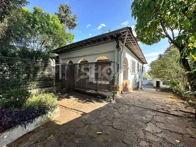 Casa comercial à venda na Avenida Doutor Arnaldo, 2405, Sumaré, São Paulo por R$ 4.000.000