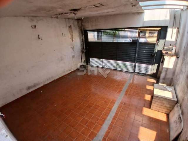 Casa com 3 quartos à venda na Rua Willis Roberto Banks, 180, Parque Maria Domitila, São Paulo por R$ 445.200