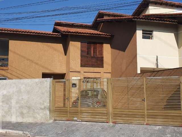 Casa com 3 quartos à venda na Marechal Argolo Ferrão, 474, Vila Medeiros, São Paulo por R$ 700.000