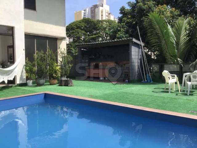 Casa com 4 quartos à venda na Rua Traipu, 1167, Pacaembu, São Paulo por R$ 5.190.000