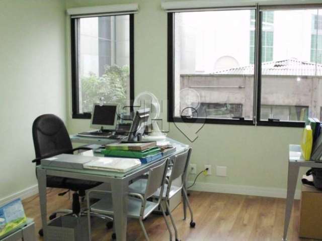 Sala comercial com 3 salas para alugar na Avenida Doutor Cardoso de Melo, 1470, Vila Olímpia, São Paulo por R$ 6.000