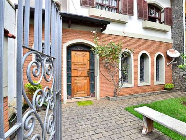 Casa com 3 quartos à venda na Rua Pereira Caldas, 261, Jardim da Glória, São Paulo por R$ 1.050.000