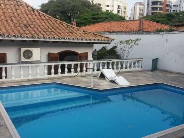 Casa com 3 quartos à venda na Avenida Mercedes, 76, Alto da Lapa, São Paulo por R$ 2.446.800