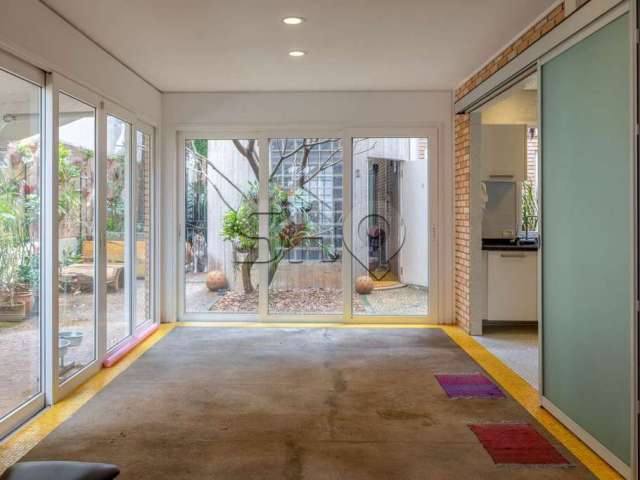 Casa com 5 quartos para alugar na Rua Aldo de Azevedo, 36, Vila Madalena, São Paulo por R$ 30.000