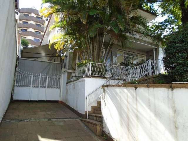 Casa comercial à venda na Rua Atibaia, 300, Pacaembu, São Paulo por R$ 2.400.000