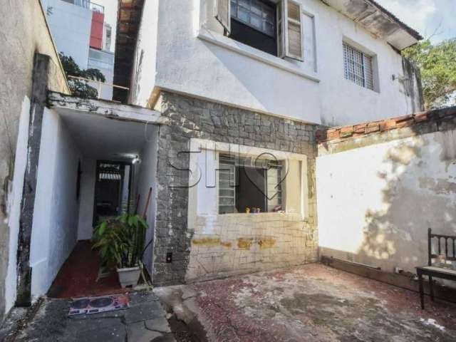 Casa com 2 quartos à venda na Rua Antônio de Macedo Soares, 834, Campo Belo, São Paulo por R$ 380.000