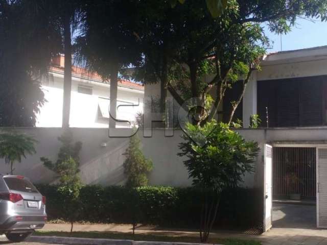 Casa com 3 quartos para alugar na Rua Itápolis, 1280, Pacaembu, São Paulo por R$ 20.000