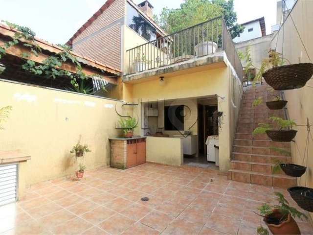 Casa com 3 quartos à venda na Rua Pedra Bonita, 265, Vila Pedra Branca, São Paulo por R$ 1.170.000