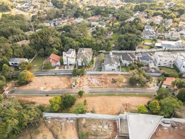 Terreno em condomínio fechado à venda na Rua Francisco Krainski, 255, São Lourenço, Curitiba, 530 m2 por R$ 1.400.000