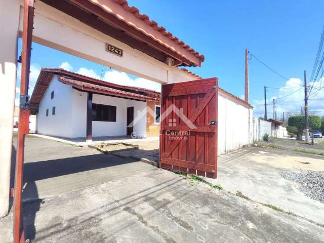 Casa em Peruíbe, no bairro Stella Maris