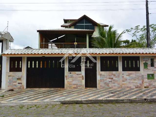 Sobrado em Peruíbe no bairro Beira Mar