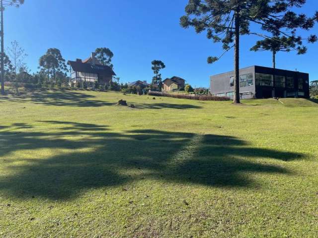 Terreno em condomínio fechado no Clube Trilha dos Carroções em Campo Alegre/SC