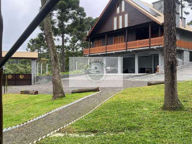 Sitio com casa alto padrão em Campo Alegre com 4.200 m², tudo cercado, duas casas, acabamento de primeira, analisa permuta