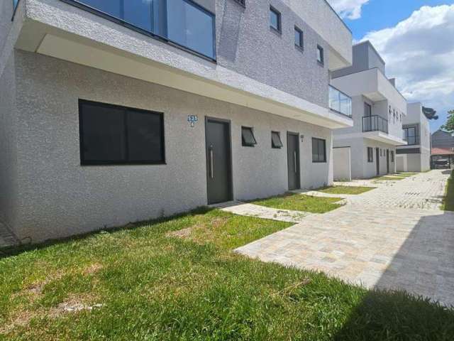 Sobrado com 3 dormitórios , sendo 01 suíteà venda, 126 m² por R$ 756.000 - Boqueirão - Curitiba/PR