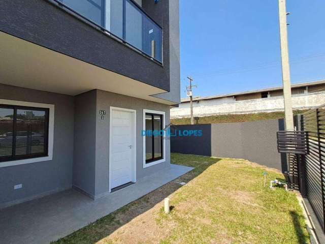 Sobrado com 3 dormitórios à venda, 88 m² por R$ 669.000,00 - Xaxim - Curitiba/PR