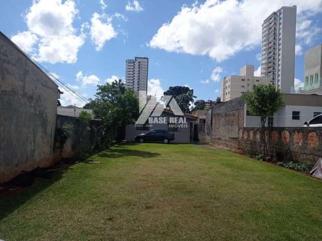 Casa localização priveligiada próximo da clinica da mulher