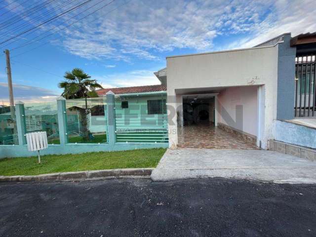 Casa para Venda em Campo Largo, Loteamento Helvídia, 3 dormitórios, 1 suíte, 2 banheiros, 2 vagas