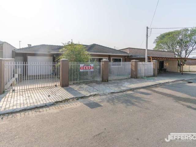 Casa para Venda em Campo Largo, Jardim Esmeralda, 2 dormitórios, 2 banheiros, 6 vagas