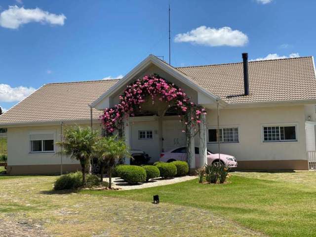 Casa para Venda em Curitiba, Riviera, 4 dormitórios, 2 suítes, 6 banheiros, 2 vagas