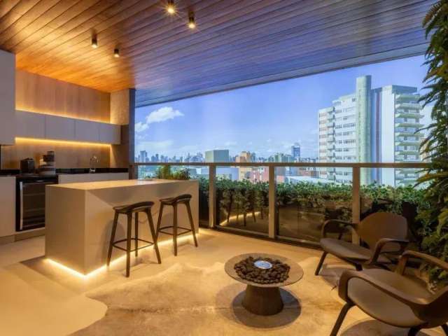 Apartamento com 3 Quartos e 5 banheiros à Venda, 151 m² por R$ 2.980.000