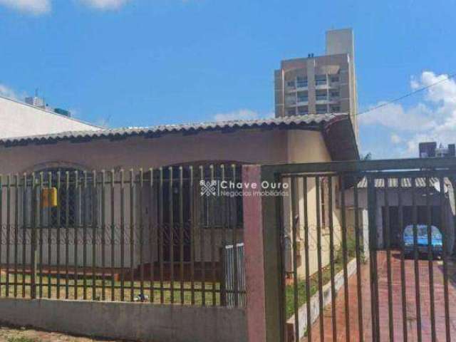 Casa com 3 dormitórios à venda, 200 m² por R$ 1.200.000,00 - Centro - Cascavel/PR