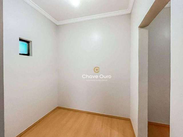 Sobrado com 4 dormitórios à venda, 240 m² por R$ 1.250.800,00 - Country - Cascavel/PR