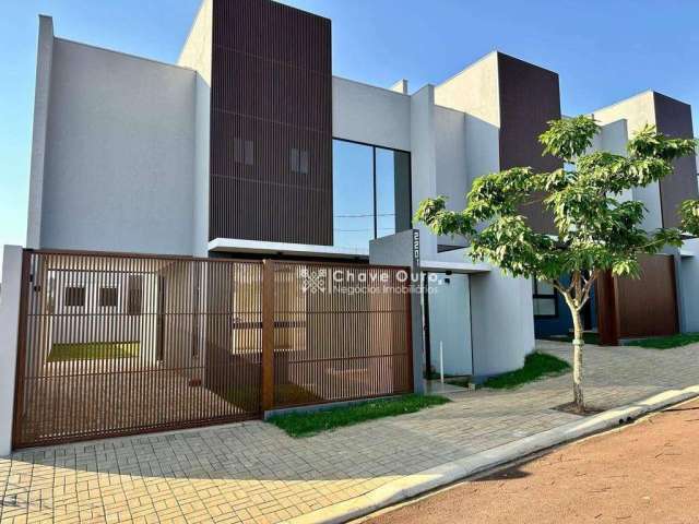 Sobrado à venda, 127 m² por R$ 650.000,00 - Vila Becker - Toledo/PR