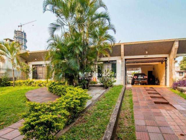 Casa com 5 dormitórios à venda, 770 m² por R$ 2.150.000 - Vila Tolentino - Cascavel/PR