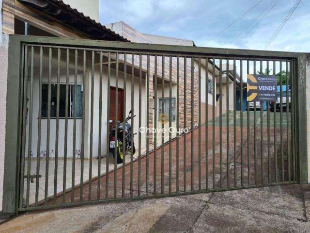 Casa em condomínio no Coqueiral em Cascavel - PR